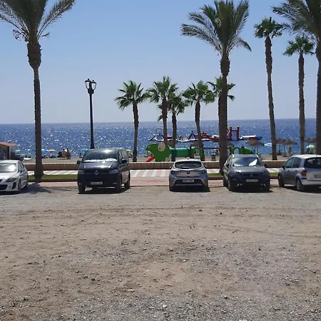 Avilena Tropical En Pansiyon Aguadulce (Almeria)
