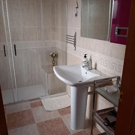 Avilena Tropical En Aguadulce * Almeria
