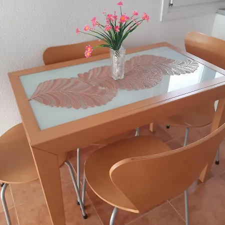 Avilena Tropical En Aguadulce Almeria