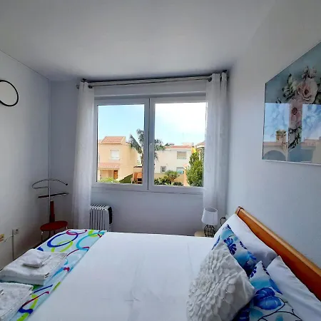 Homestay Avilena Tropical En Aguadulce Almeria