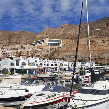 Avilena Tropical En Aguadulce * Almeria